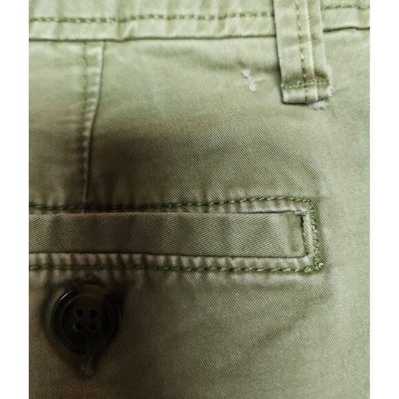 Aeropostale Size 27 Green Bermuda Walking Shorts - Picture 10 of 10